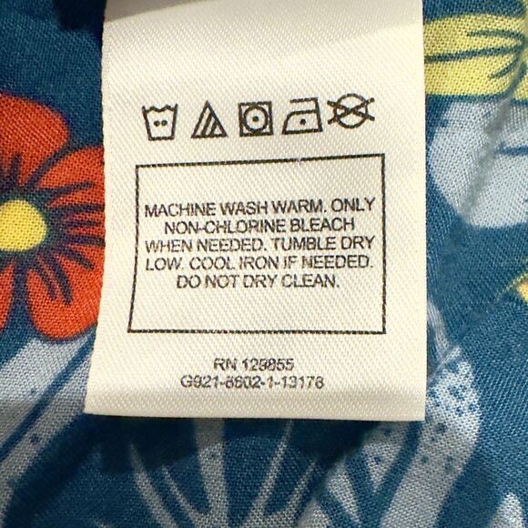 Disney Parks Aloha Hawaiian Shirt Medium Mickey Surfboard Tiki Surf Donald Pluto - Picture 10 of 10